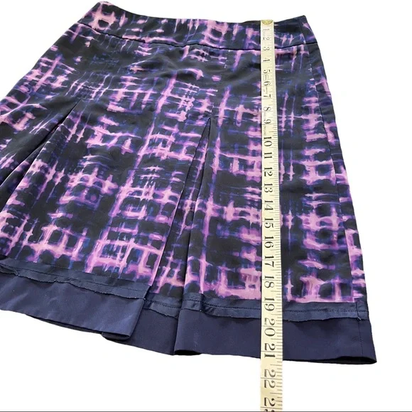Simply Vera Purple & Pink Pleated Knee Length Skirt size 4 - Picture 2 of 7